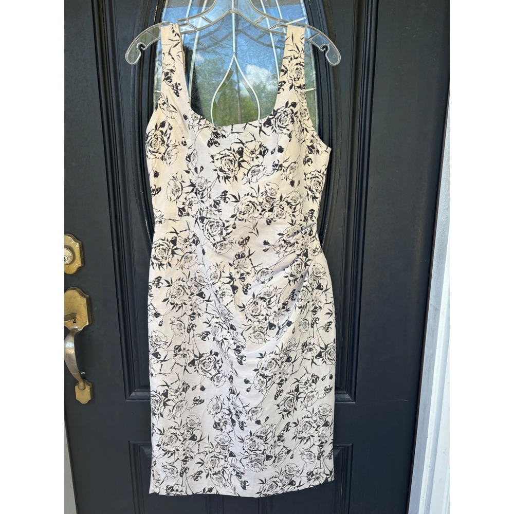 Donna Karan New York Floral Metallic Jacquard Ruched Sheath Dress Cream Black 6 - Picture 5 of 9